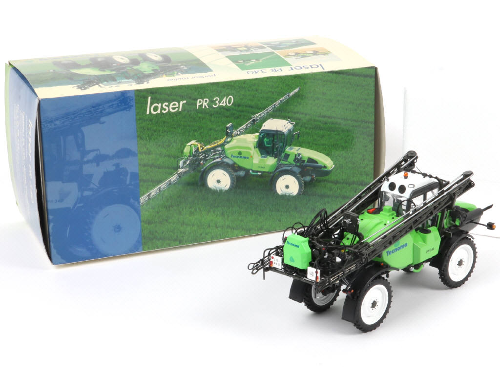 Lot 45 - UNIVERSAL HOBBIES (CHINE) (1)