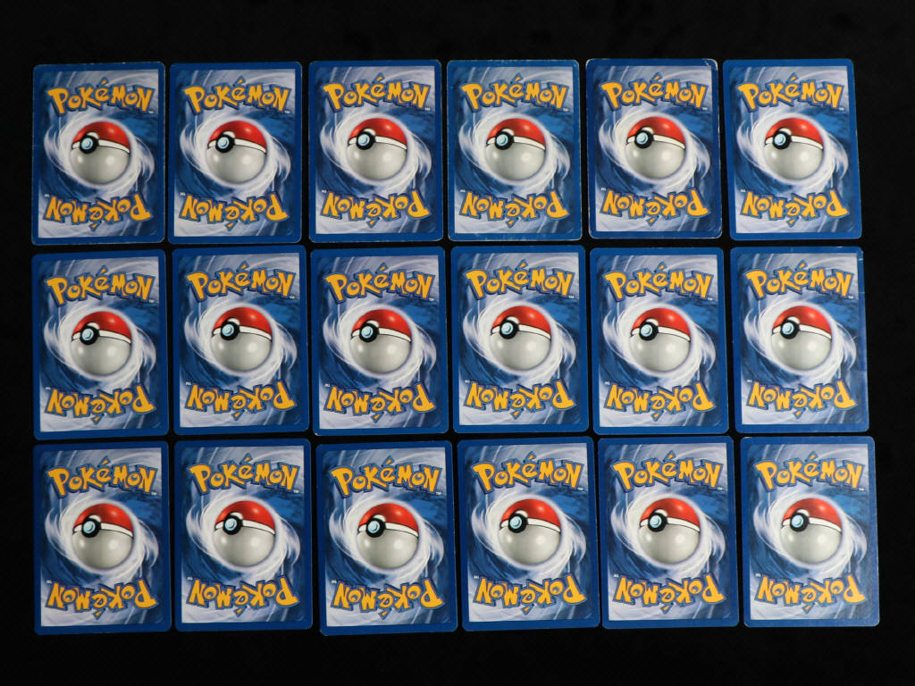 Lot 104 - POKEMON COMPANY (FRANCE) (25)