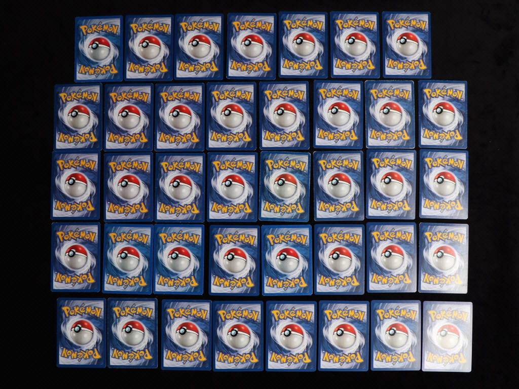 Lot 112 - POKEMON COMPANY (FRANCE) (39)