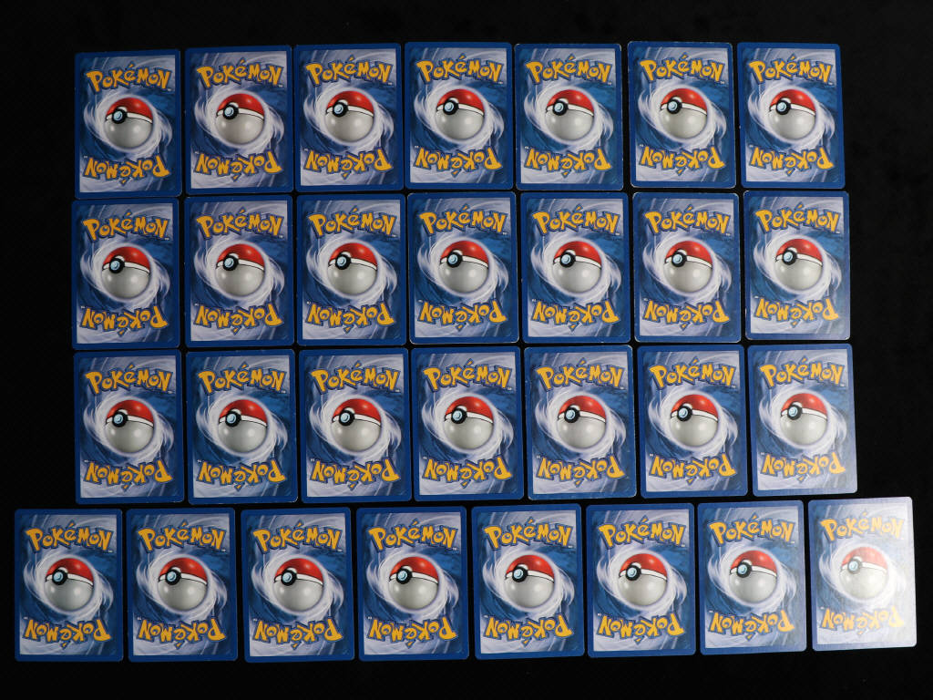 Lot 107 - POKEMON COMPANY (FRANCE) (29)