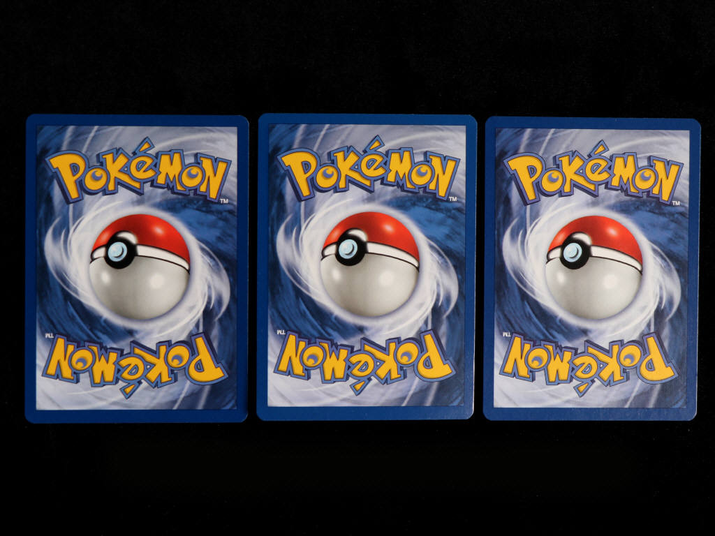Lot 63 - POKEMON COMPANY (FRANCE) (3)