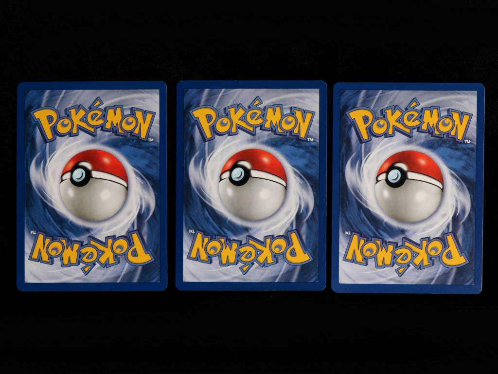 Lot 62 - POKEMON COMPANY (FRANCE) (3)