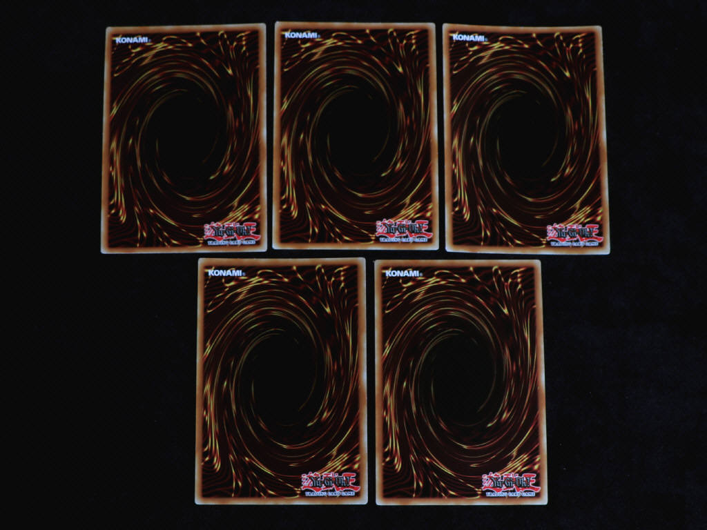 Lot 179 - KONAMI YU-GI-OH (1)