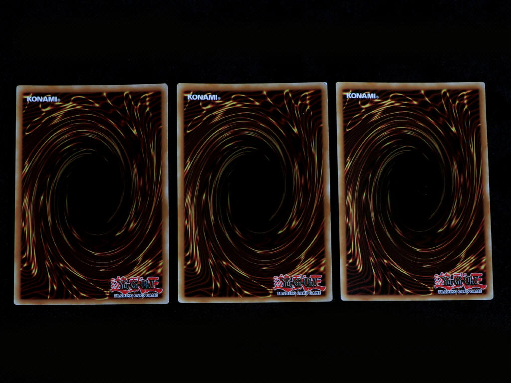 Lot 165 - KONAMI YU-GI-OH (FRANCE) (1)