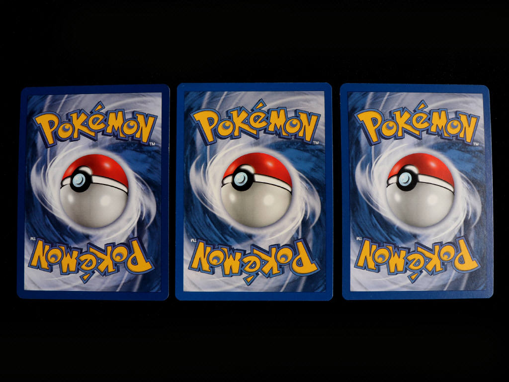 Lot 69 - POKEMON COMPANY (FRANCE) (3)
