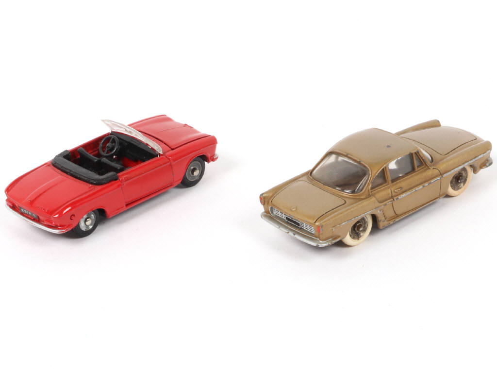 Lot 231 - DINKY TOYS (FRANCE) (2)