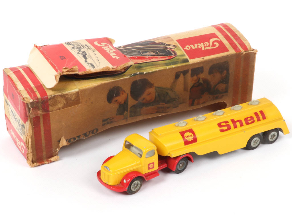 Lot 47 - TEKNO (DANEMARK) (1)