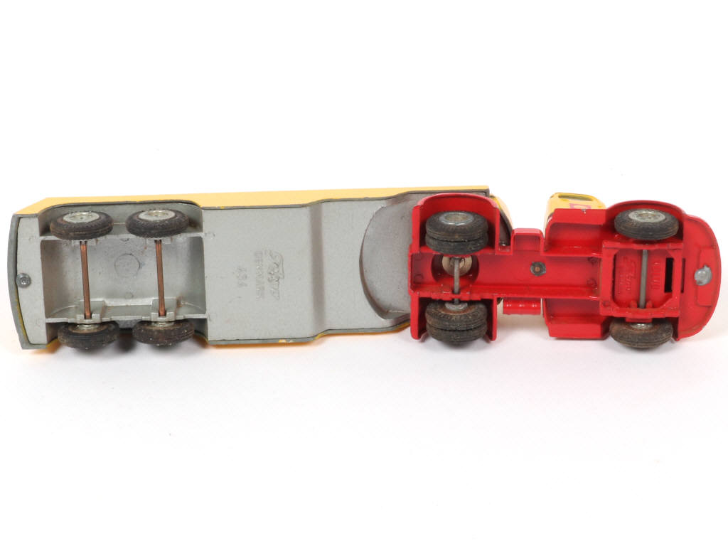 Lot 47 - TEKNO (DANEMARK) (1)