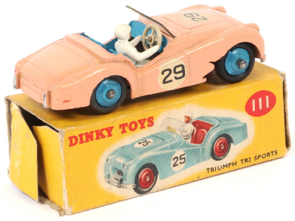 Lot 94 - DINKY TOYS (GB) (1)