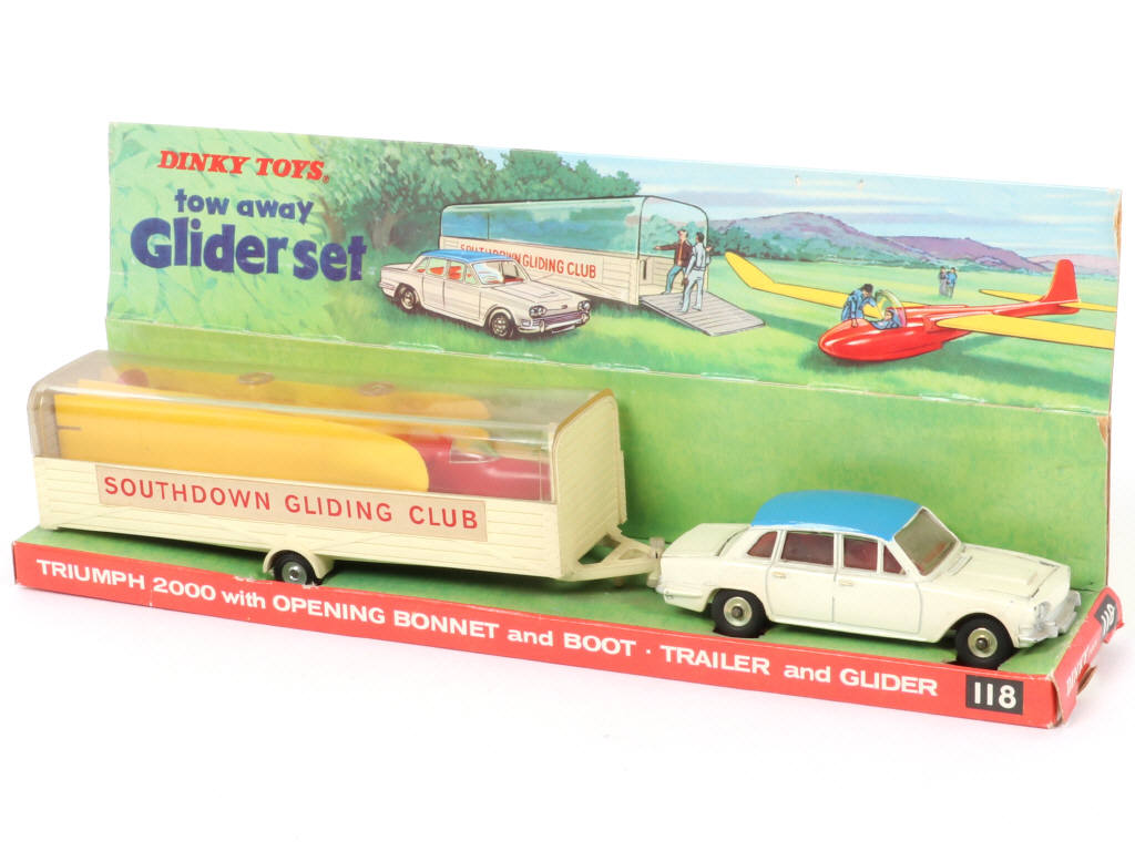 Lot 156 - DINKY TOYS (GB) (1)