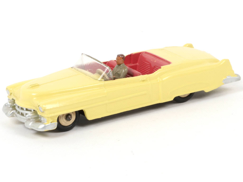Lot 100 - DINKY TOYS (GB) (1)