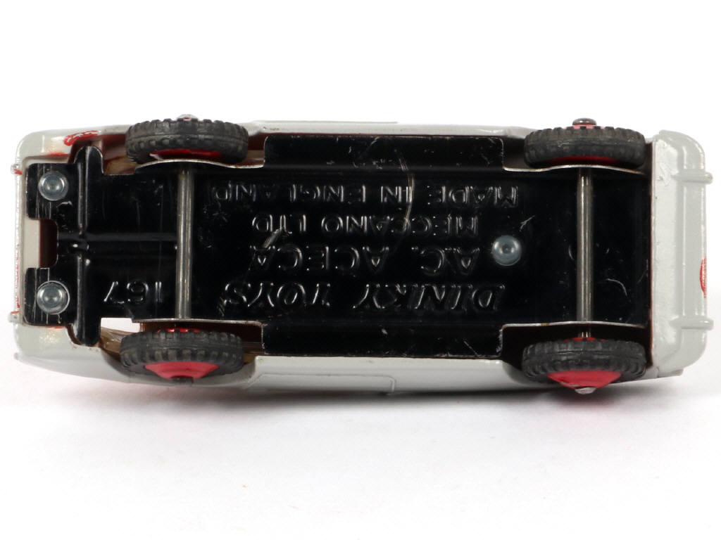 Lot 120 - DINKY TOYS (GB) (1)