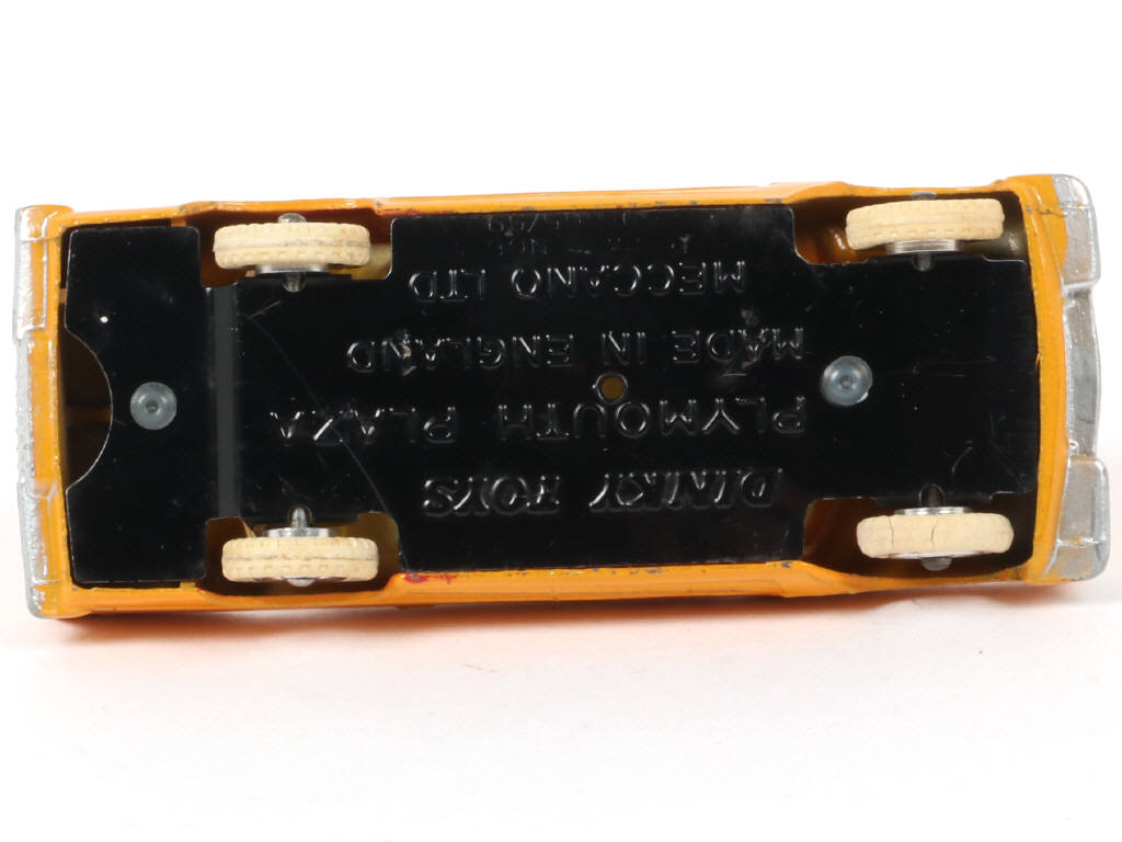 Lot 146 - DINKY TOYS (GB) (1)