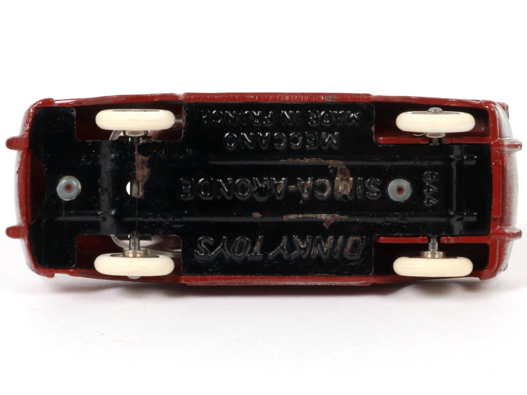 Lot 223 - DINKY TOYS (FRANCE) (1)