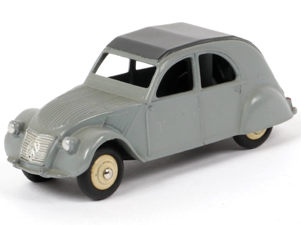 Lot 200 - DINKY TOYS (FRANCE) (1)