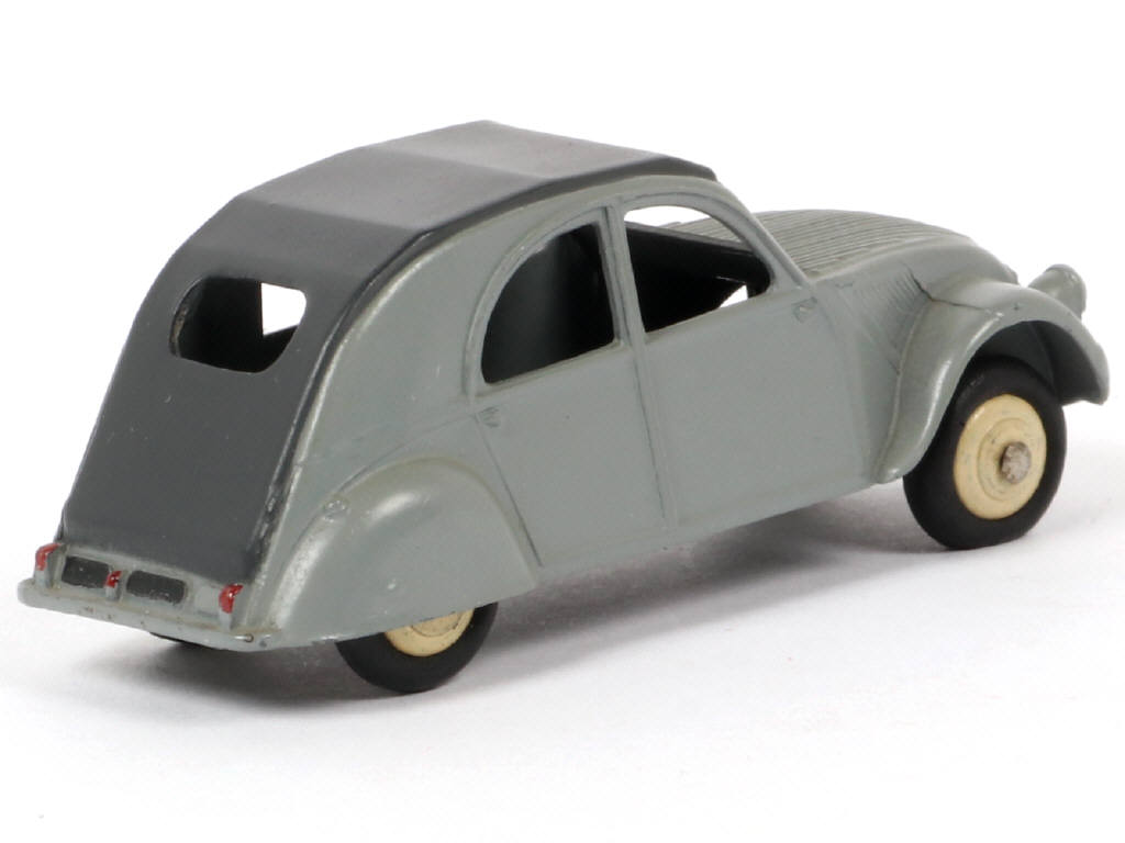 Lot 200 - DINKY TOYS (FRANCE) (1)