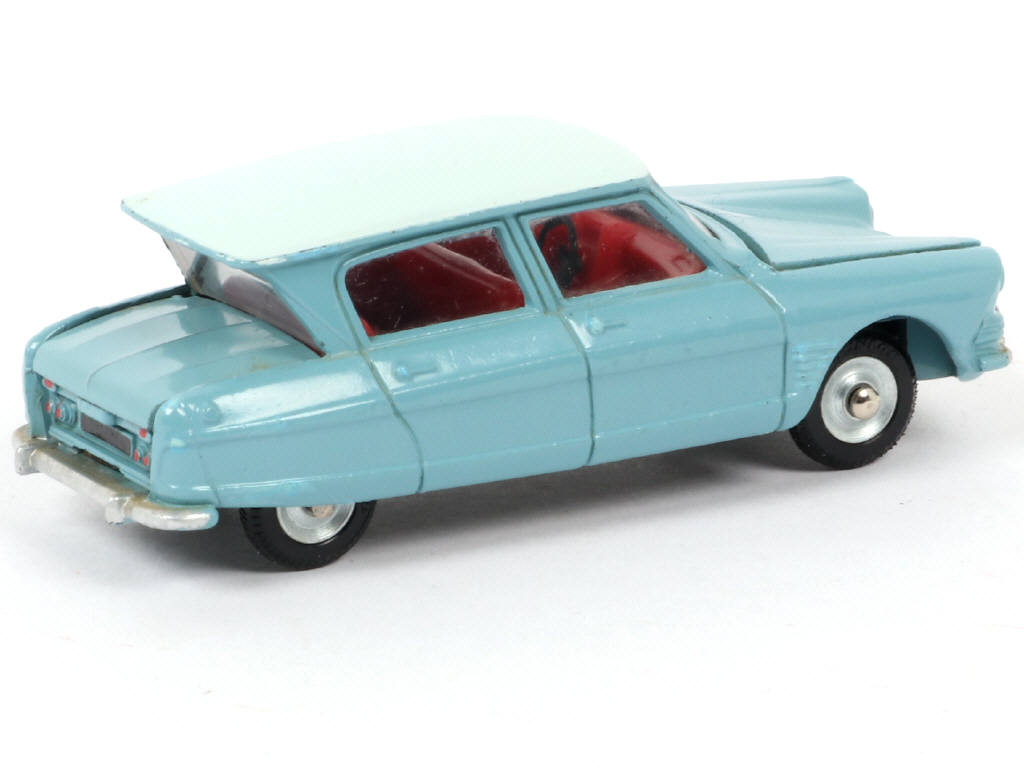 Lot 209 - DINKY TOYS (FRANCE) (1)