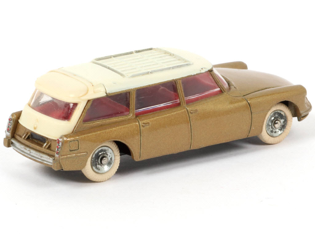 Lot 195 - DINKY TOYS (FRANCE) (1)