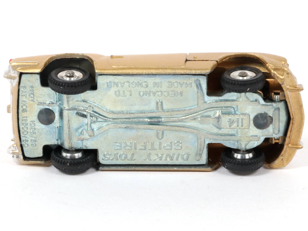 Lot 98 - DINKY TOYS (GB) (1)