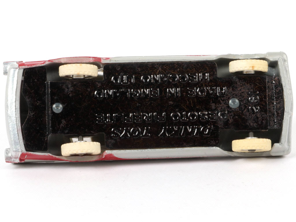 Lot 142 - DINKY TOYS (GB) (1)