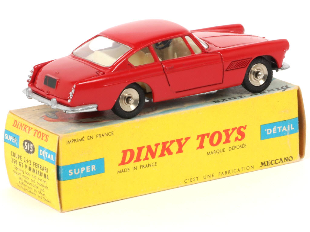 Lot 145 - DINKY TOYS (FRANCE) (1)