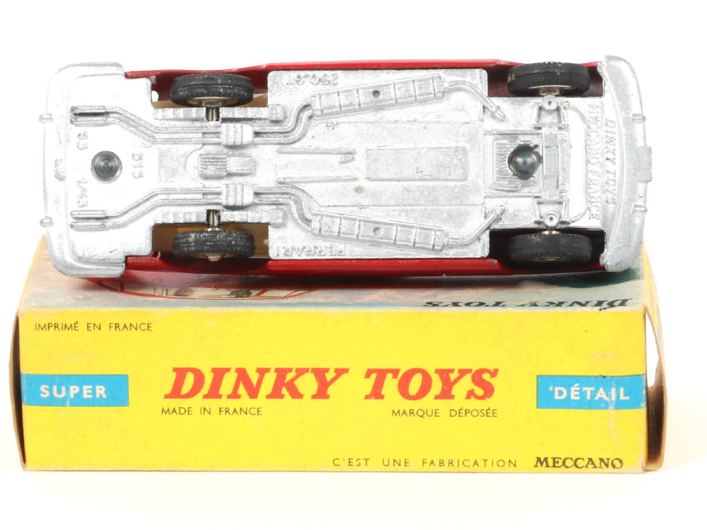 Lot 145 - DINKY TOYS (FRANCE) (1)