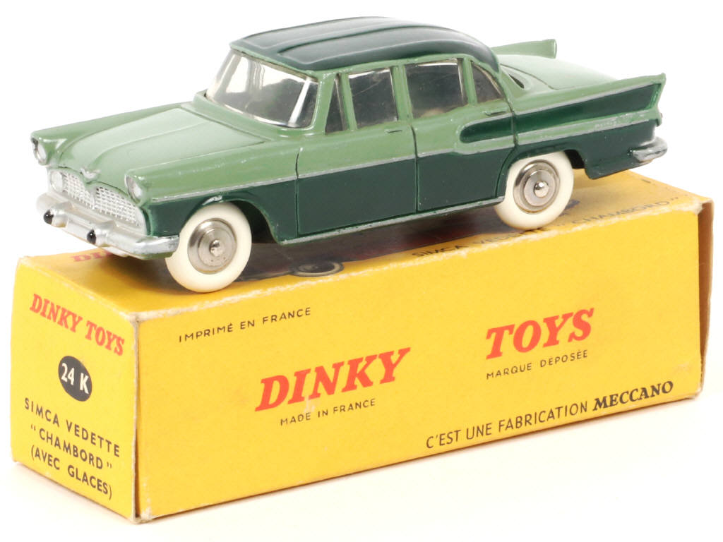 Lot 135 - DINKY TOYS (FRANCE) (1)