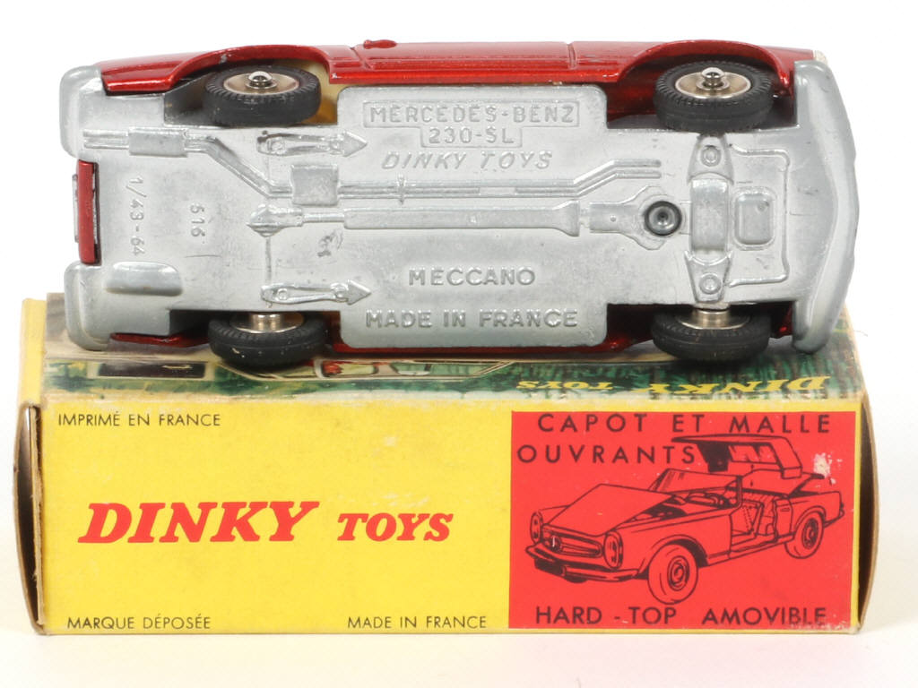 Lot 146 - DINKY TOYS (FRANCE) (1)