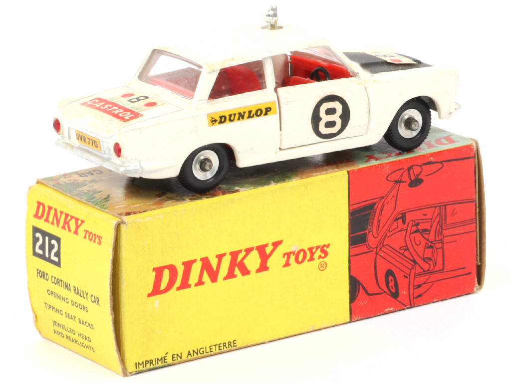 Lot 49 - DINKY TOYS (GB) (1)