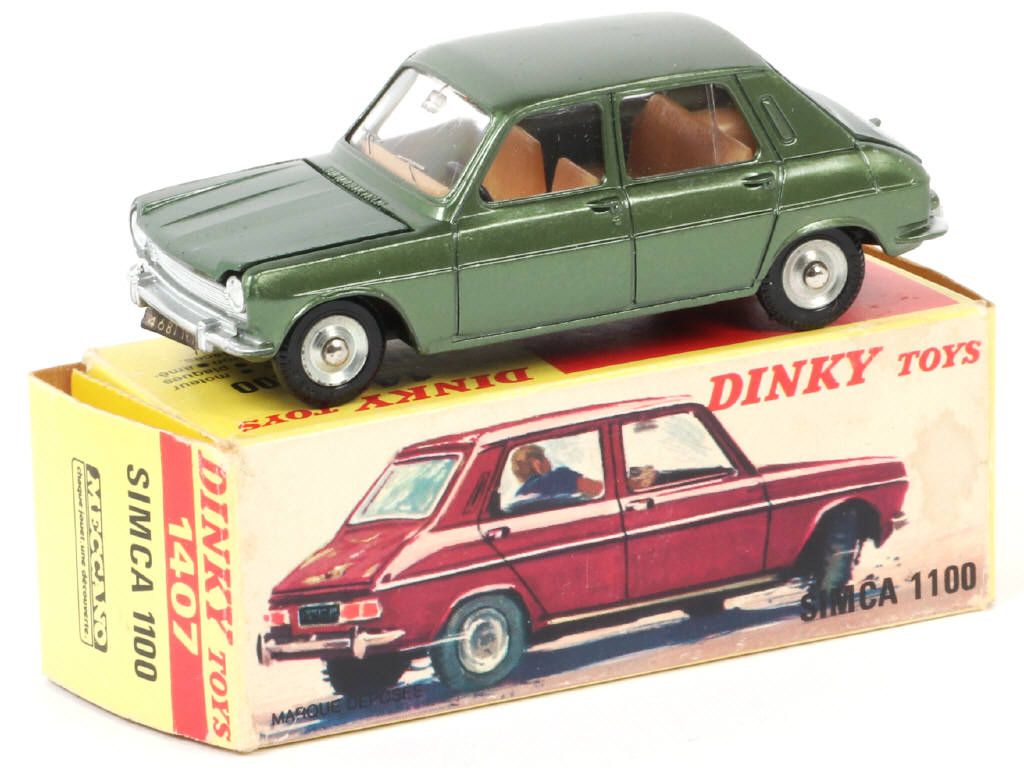 Lot 172 - DINKY TOYS (FRANCE) (1)