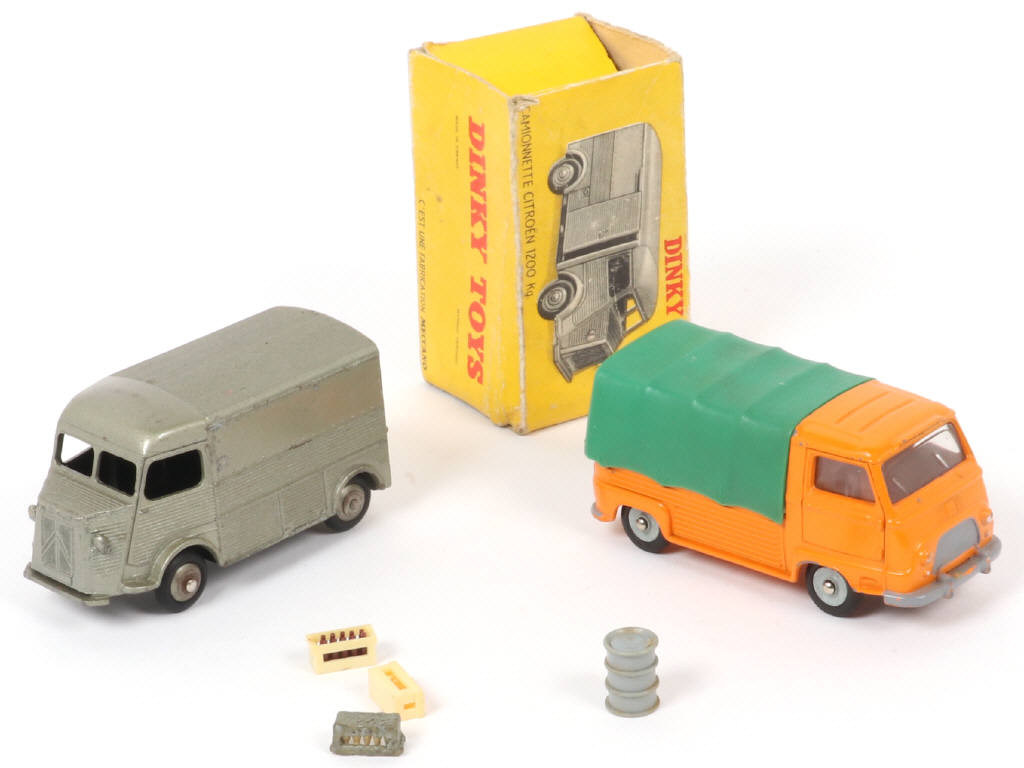Lot 229 - DINKY TOYS (FRANCE) (2)