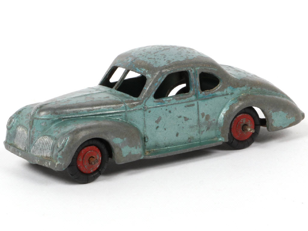 Lot 72 - DINKY TOYS (FRANCE) (1)