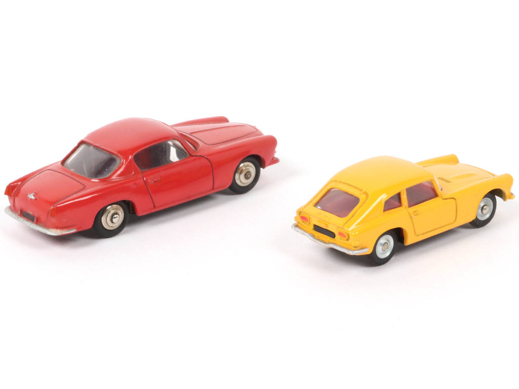 Lot 212 - DINKY TOYS (FRANCE) (2)