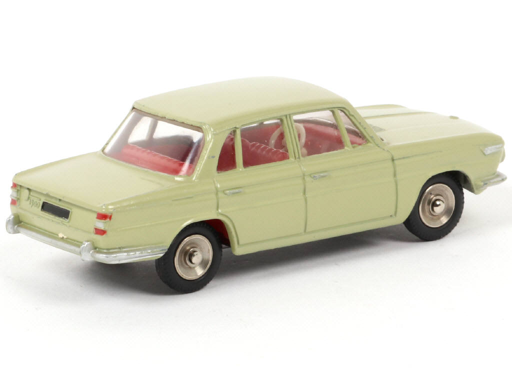 Lot 113 - DINKY TOYS (FRANCE) (1)
