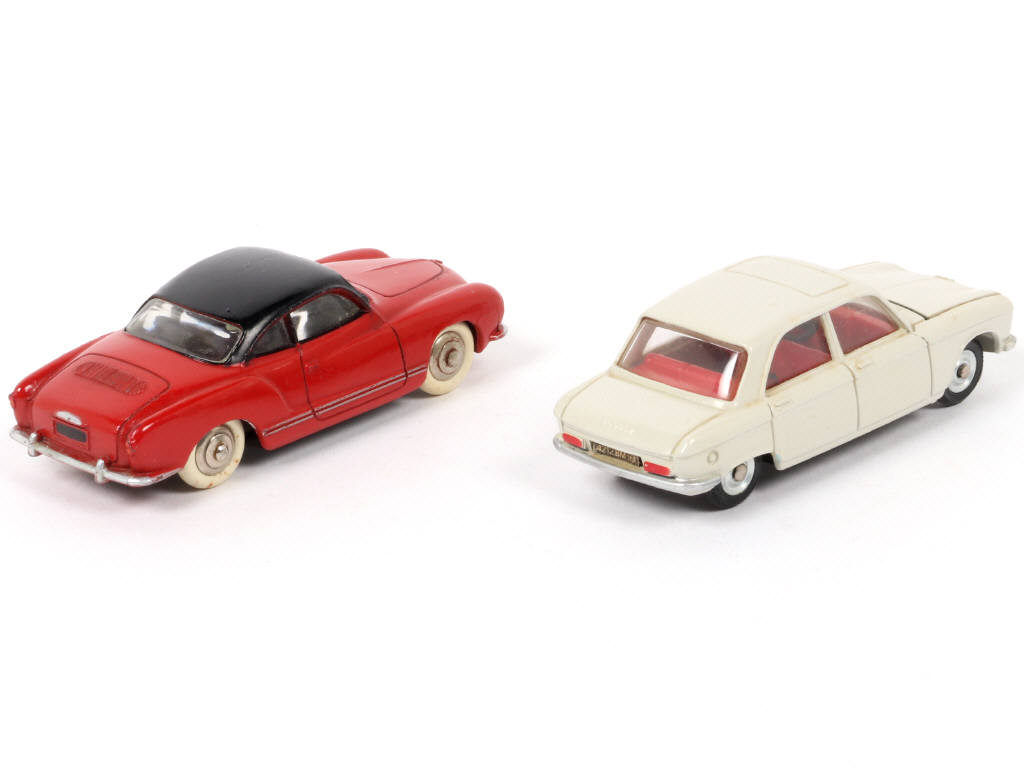 Lot 209 - DINKY TOYS (FRANCE) (2)