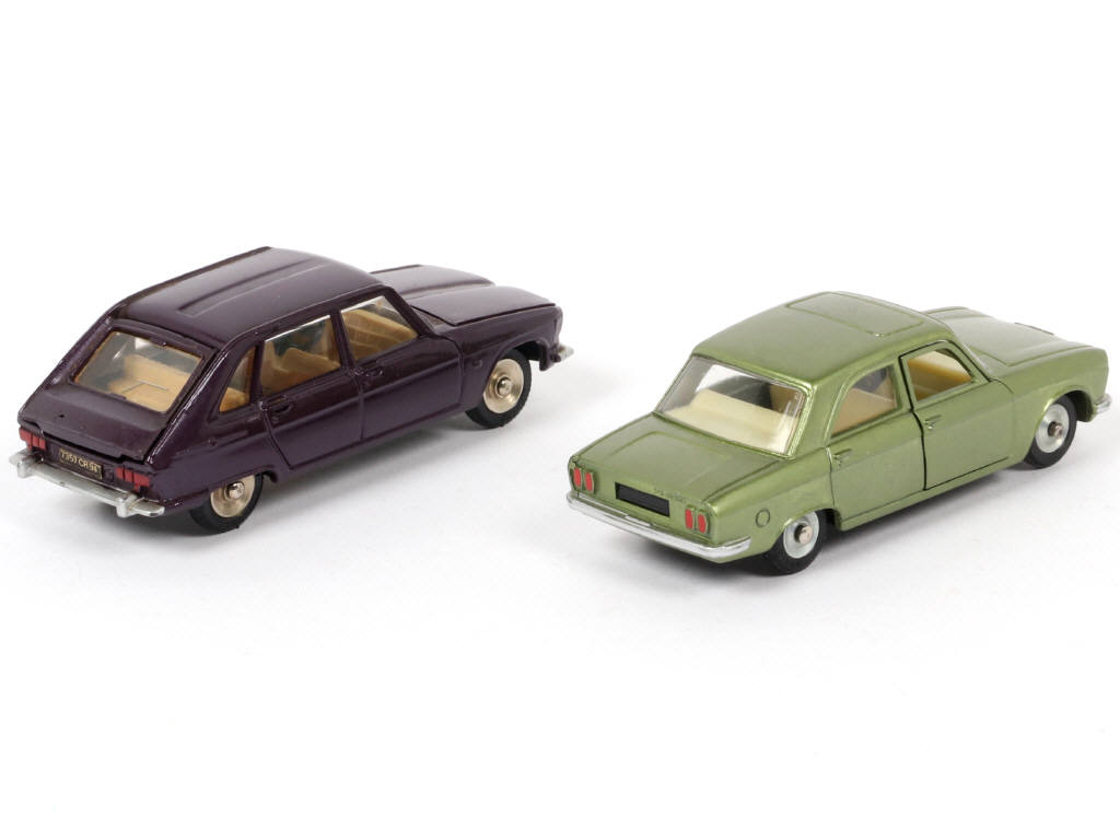 Lot 218 - DINKY TOYS (FRANCE) (2)