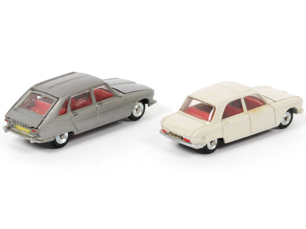 Lot 219 - DINKY TOYS (FRANCE) (2)