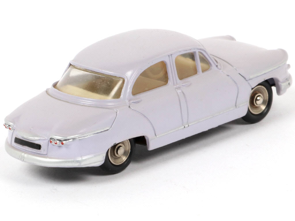 Lot 119 - DINKY TOYS (FRANCE) (1)