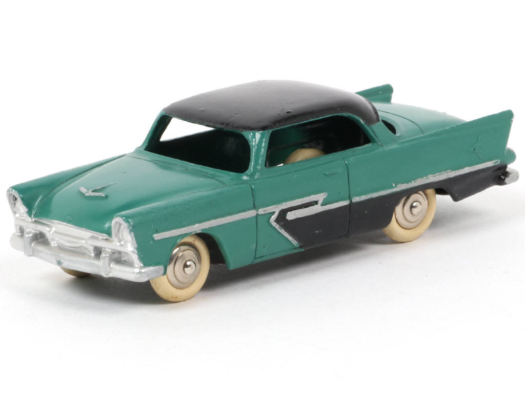 Lot 77 - DINKY TOYS (FRANCE) (1)