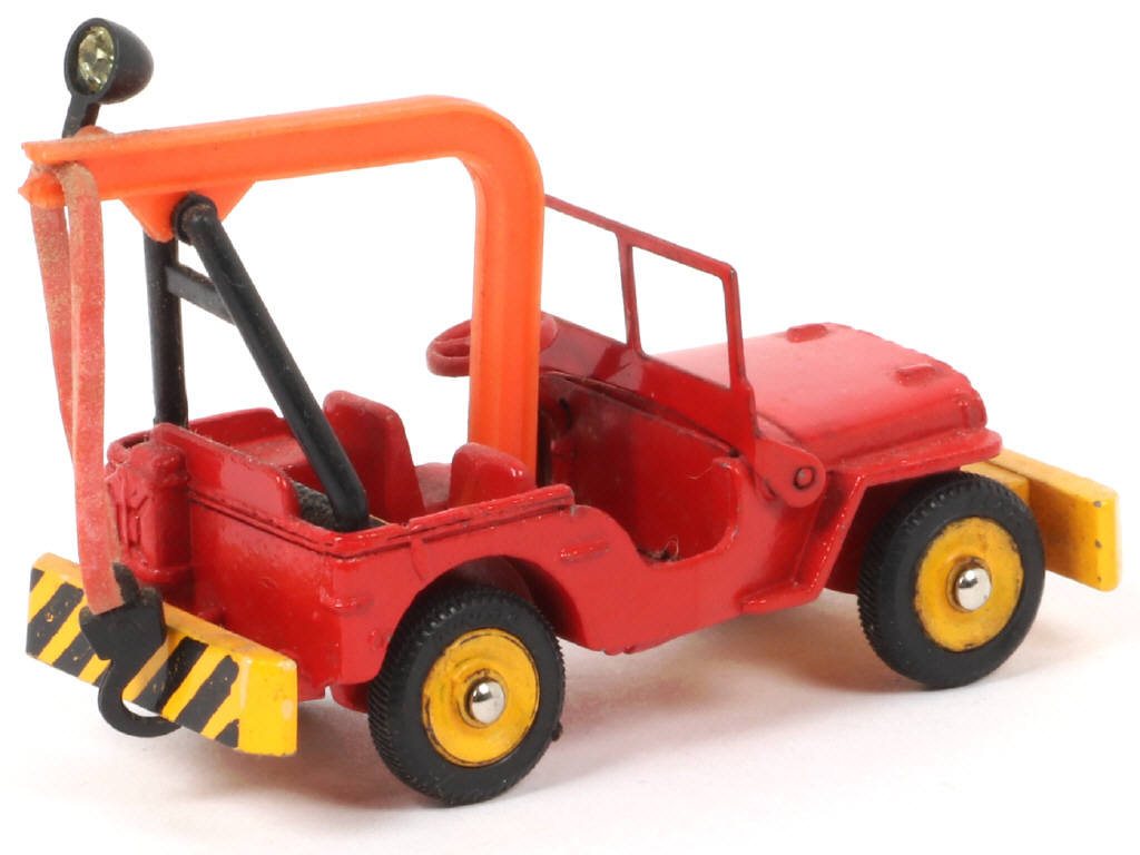 Lot 93 - DINKY TOYS (FRANCE) (1)