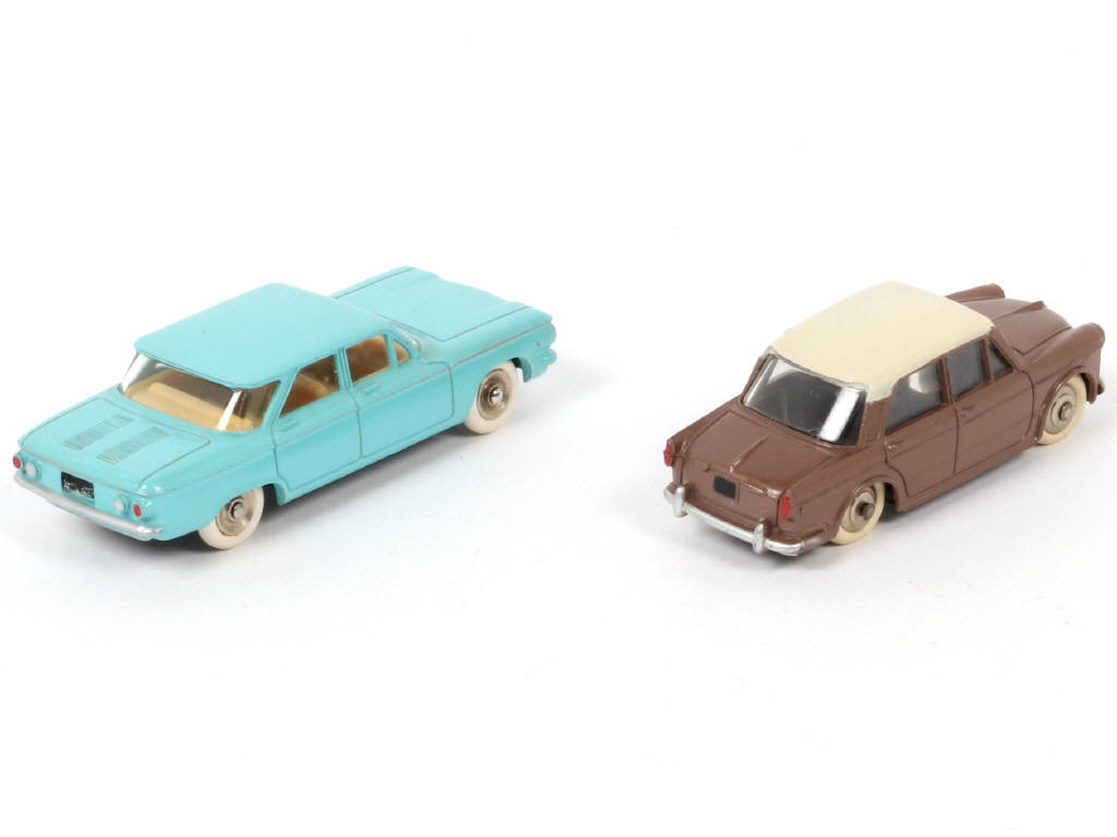 Lot 216 - DINKY TOYS (FRANCE) (2)