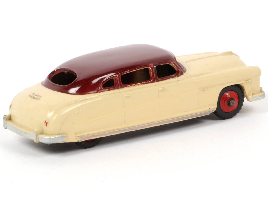 Lot 13 - DINKY TOYS (GB) (1)