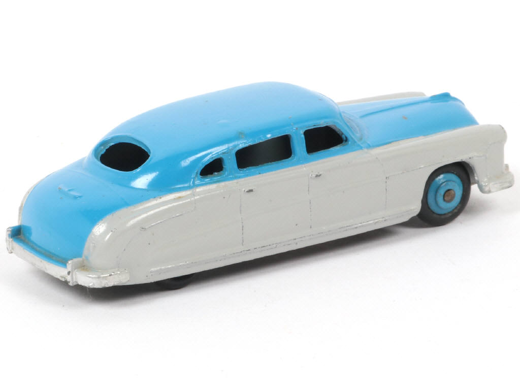Lot 17 - DINKY TOYS (GB) (1)