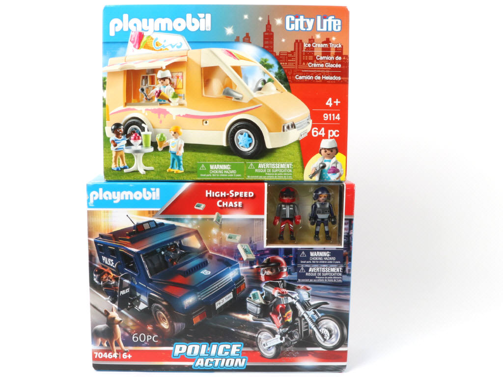 Lot 22 - PLAYMOBIL (ALLEMAGNE) (2)