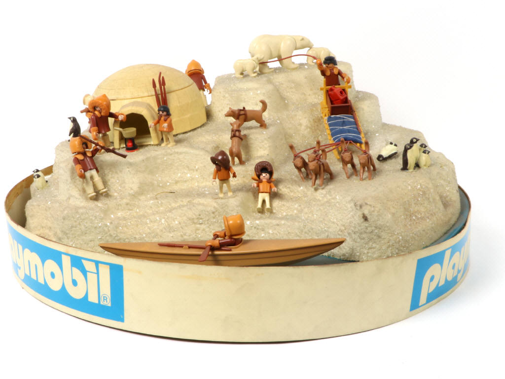 Lot 21 - PLAYMOBIL (ALLEMAGNE) (1)