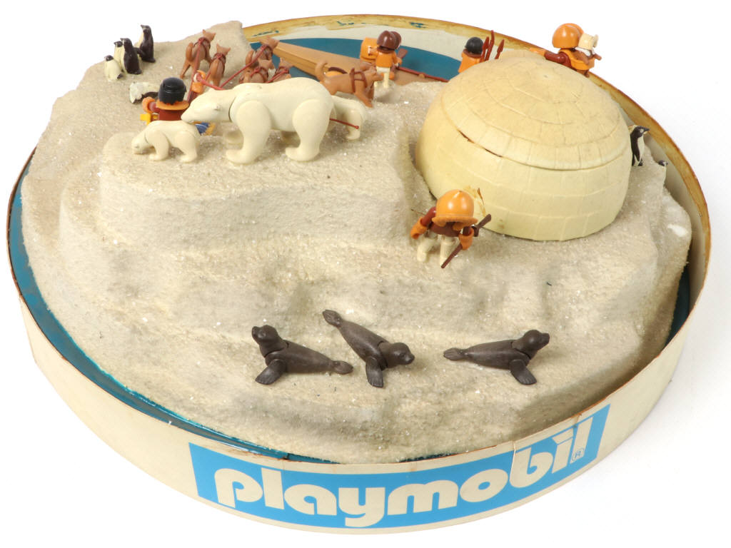 Lot 21 - PLAYMOBIL (ALLEMAGNE) (1)