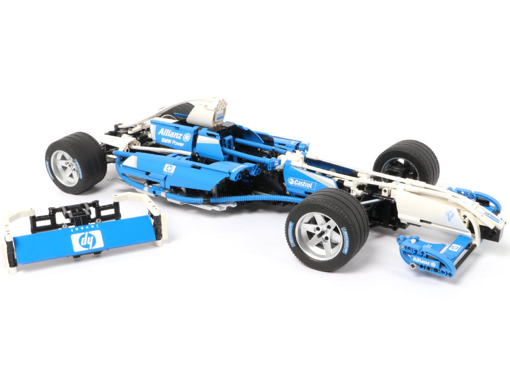 Lot 34 - LEGO (DANEMARK) (1)