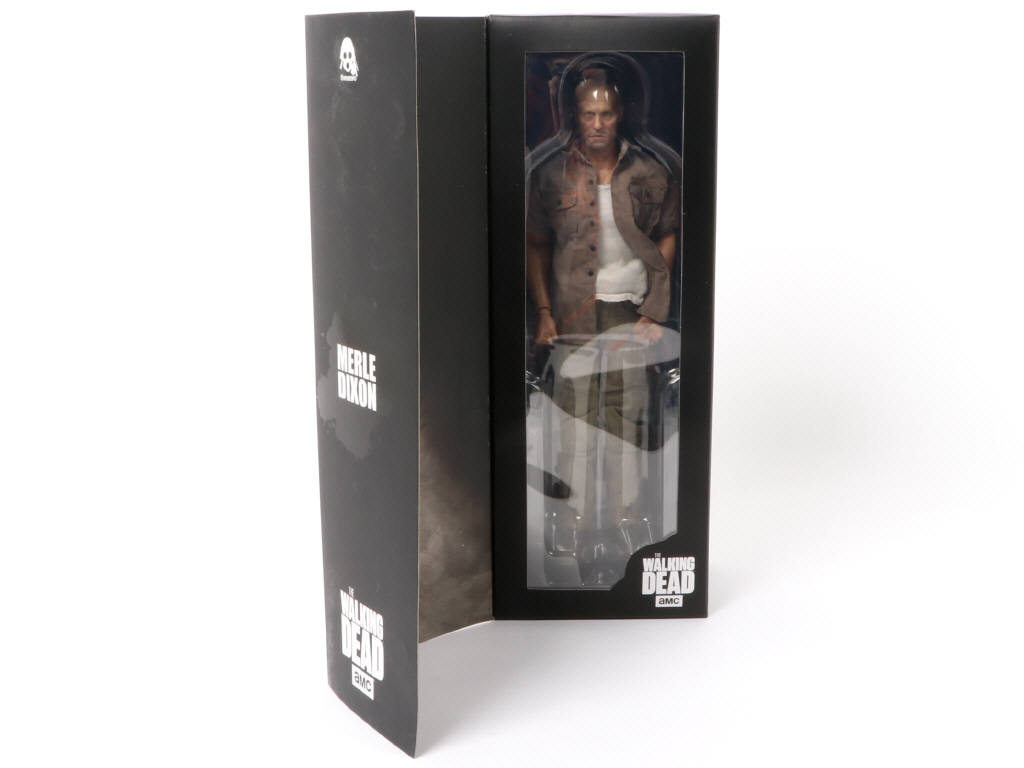 Lot 132 - THREEZERO (USA) (1)