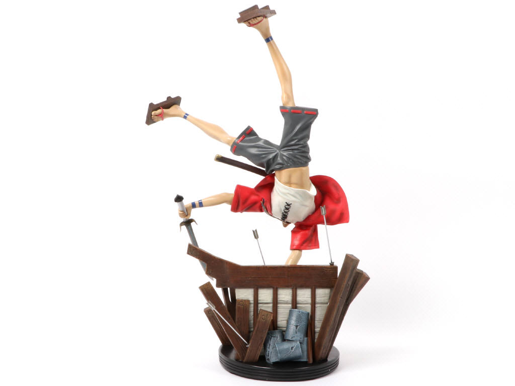 Lot 167 - FIRST 4 FIGURES (CHINE) (1)