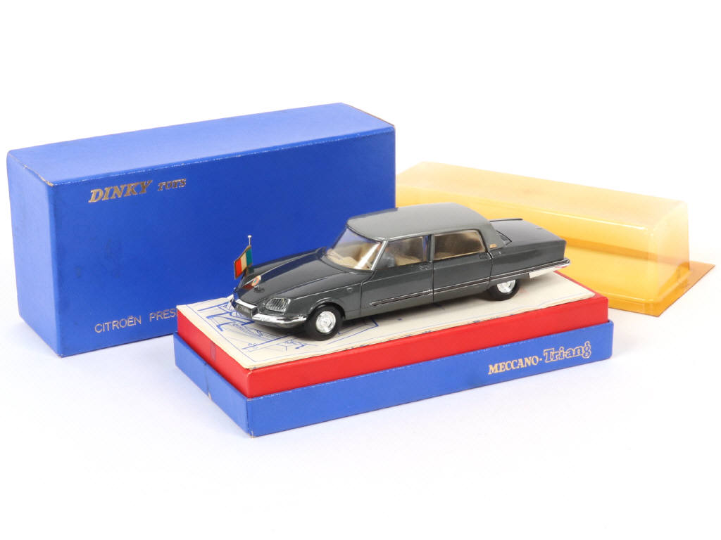 Lot 190 - DINKY TOYS (FRANCE) (1)
